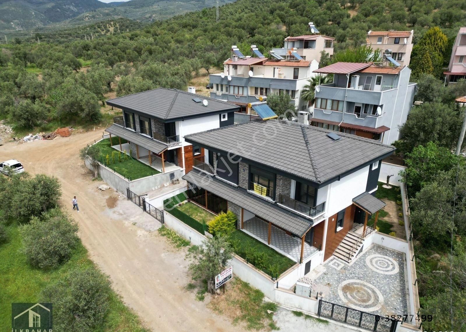Altınoluk İlkbahar'dan Narlı'da Yeşilliğin İçinde Denize Yakın Huzurlu Bahçeli Garajlı Villa Projesi - Görsel 4