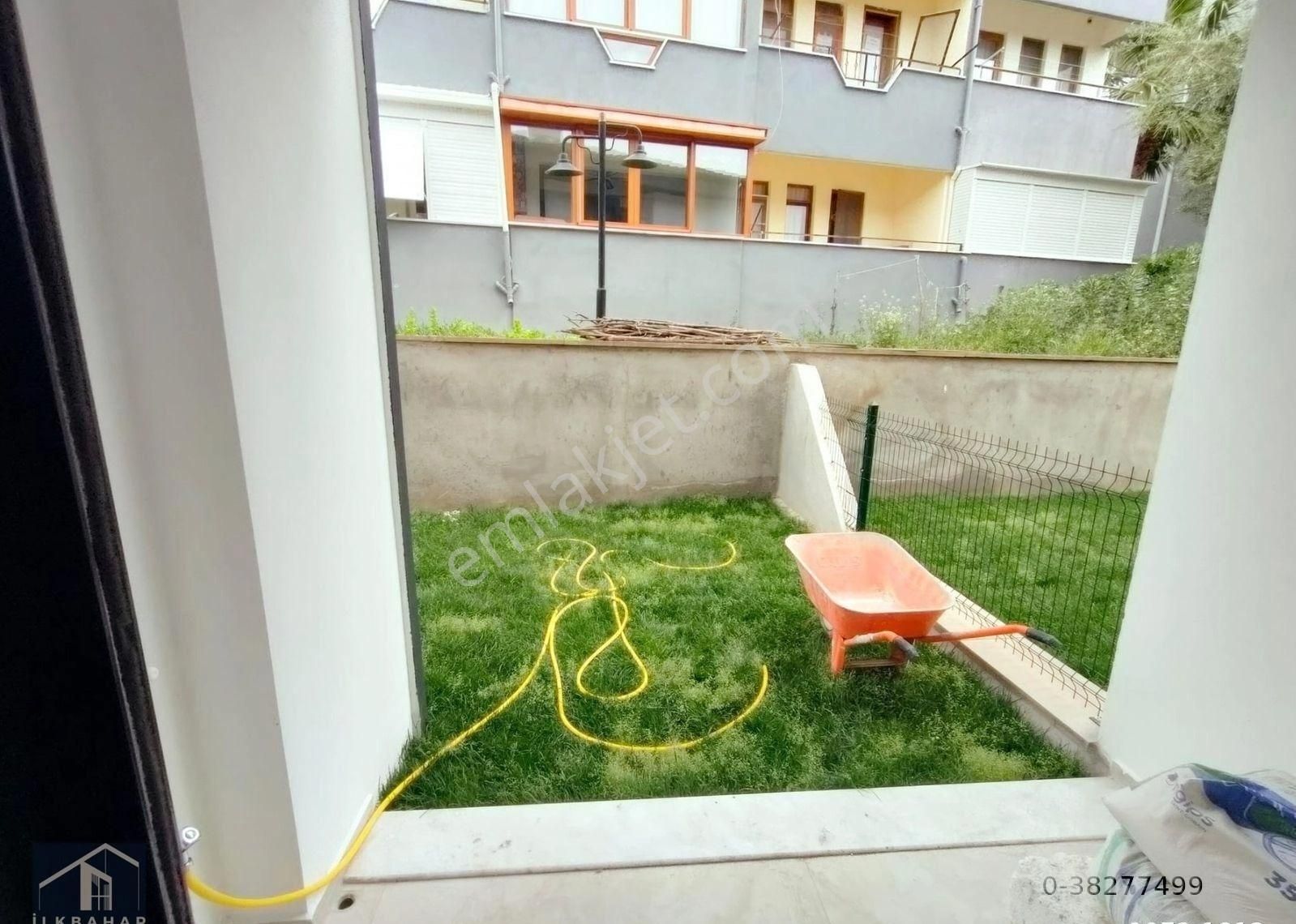 Altınoluk İlkbahar'dan Narlı'da Yeşilliğin İçinde Denize Yakın Huzurlu Bahçeli Garajlı Villa Projesi - Görsel 30