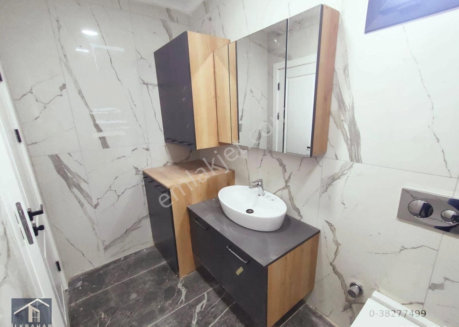 Altınoluk İlkbahar'dan Narlı'da Yeşilliğin İçinde Denize Yakın Huzurlu Bahçeli Garajlı Villa Projesi - Görsel 28