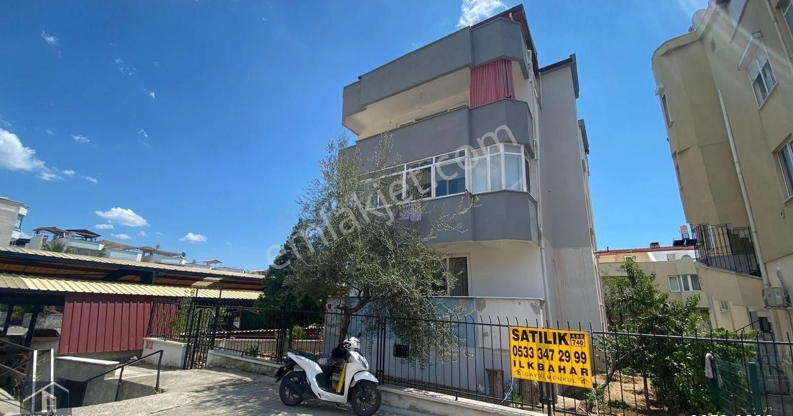 Altınoluk İlkbahar'dan Pazar Sokağında Denize Yakın Bakımlı Ferah Mazaralı Daire