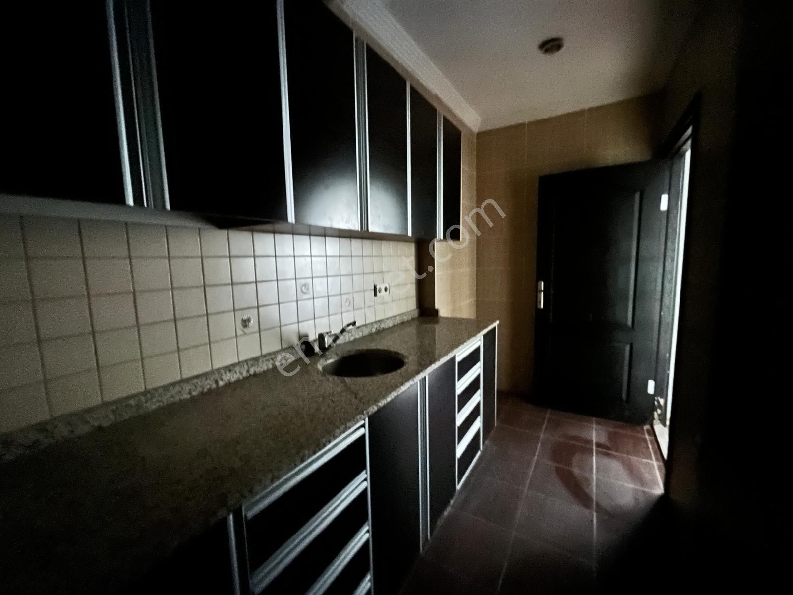 Antalya Merkezde Markantalya Karşısı Kiralık Dubleks İş Yeri - Görsel 24