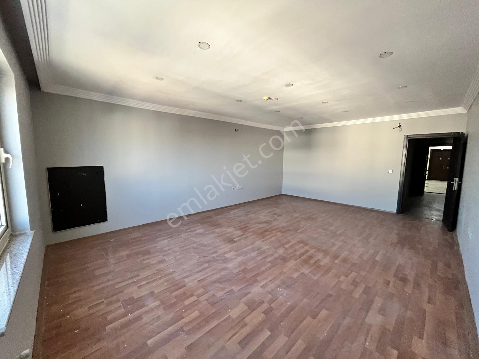 Antalya Merkezde Markantalya Karşısı Kiralık Dubleks İş Yeri - Görsel 15