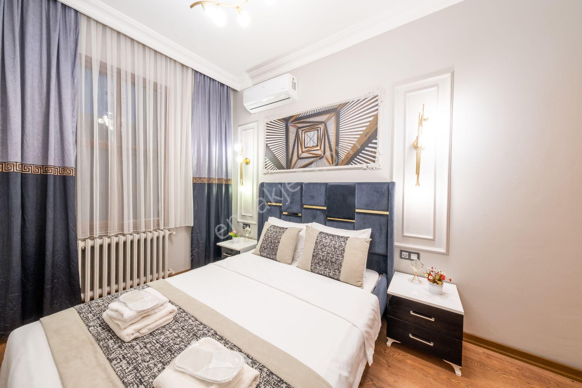 Ortaköyde Deniz Manzaralı 1+1 Lüx Daireler