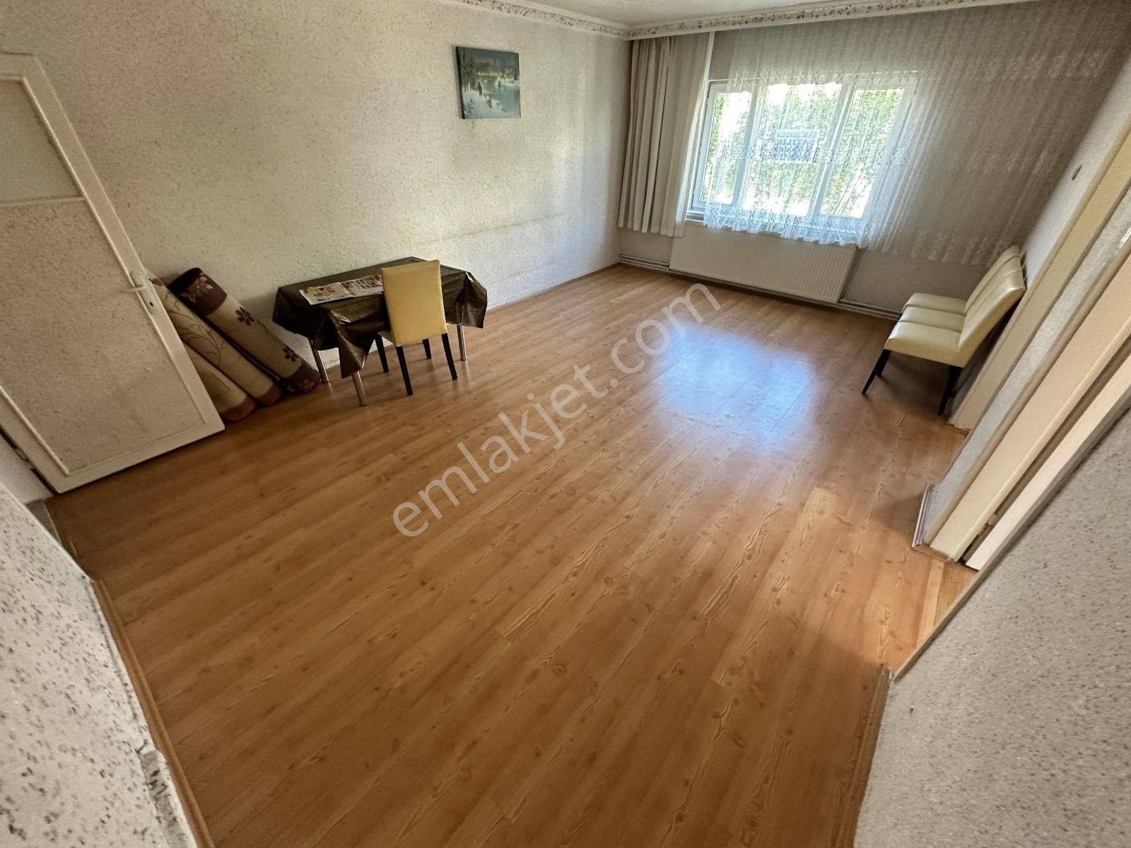 Ankara Sincan Tandoğanda 3+1 Arakat Geniş Satılık Daire