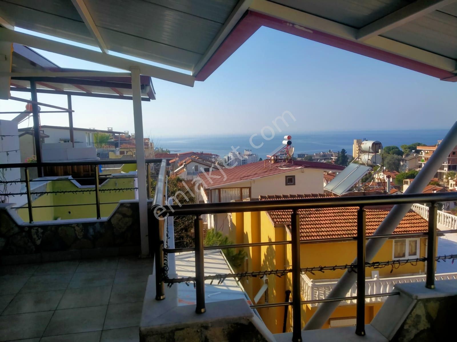 Kuşadası Kadınlar Denizi'nde Eşyalı Müstakil Villa - Görsel 14