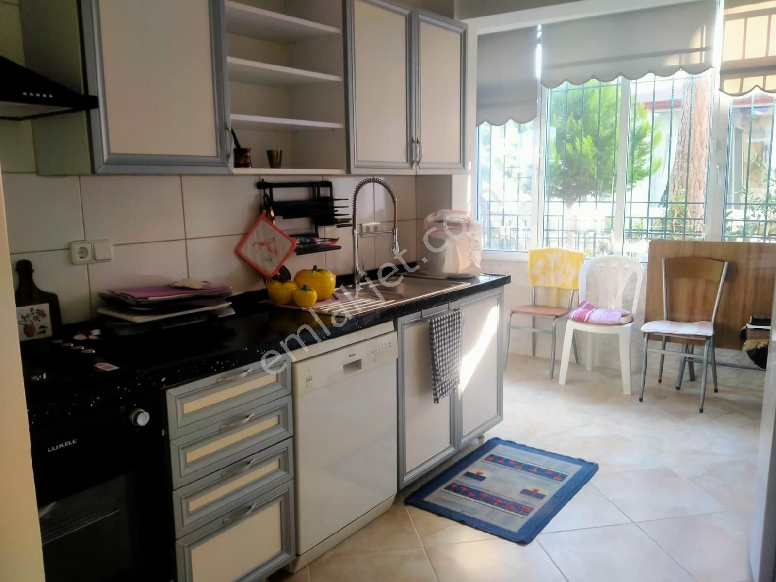 Kuşadası Kadınlar Denizi'nde Eşyalı Müstakil Villa - Görsel 6