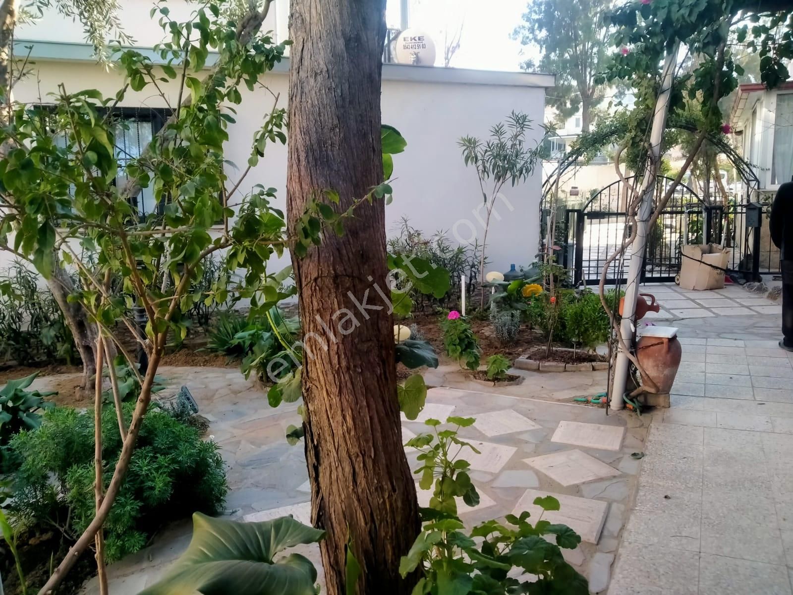 Kuşadası Kadınlar Denizi'nde Eşyalı Müstakil Villa - Görsel 23