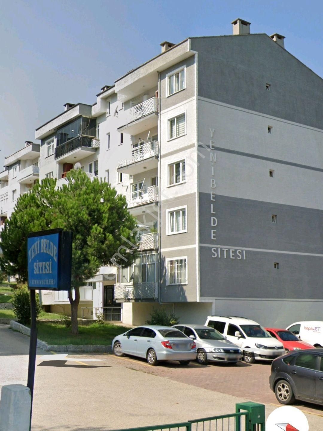 Site İçerisinde 3+1 Ara Kat Bos Daire