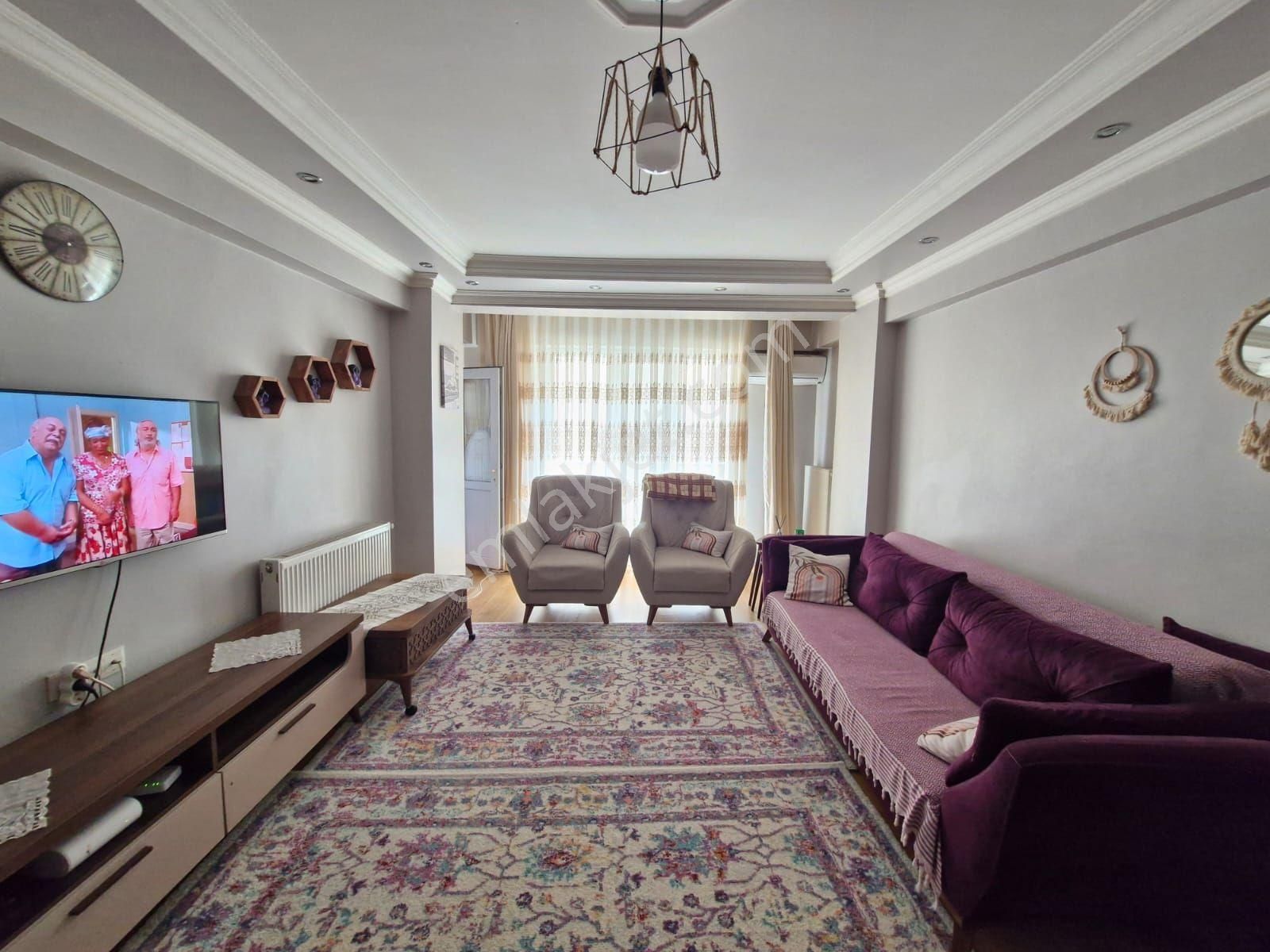 İstanbul Küçükçekmece Yeşilova Da Satılık Yeni 130.m2.daire.3+1-5.500.000.tl
