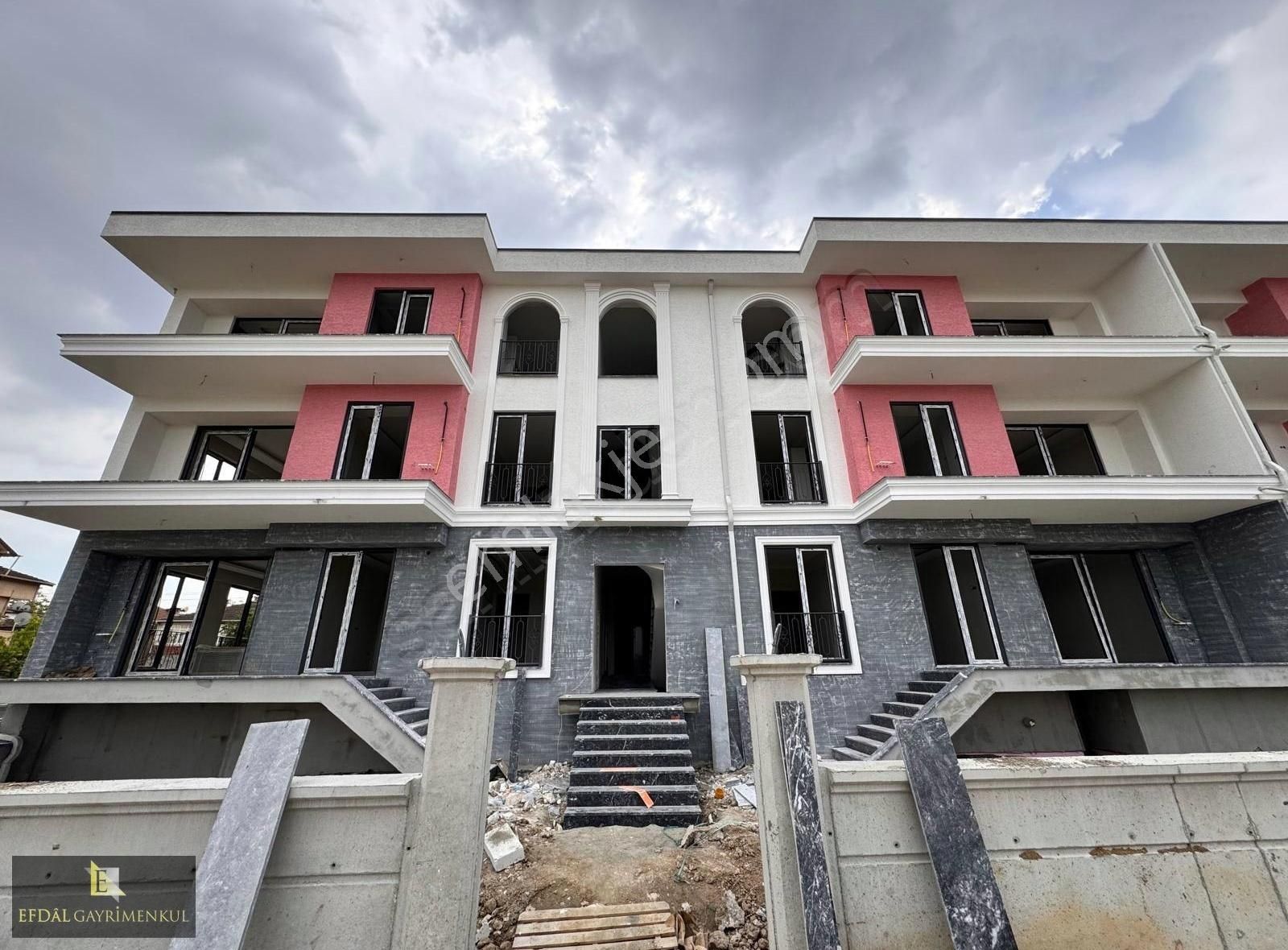 Şeker Mh. Kalbinde Sıfır, Köşe Cephe Luks 3+1 Satılık Daire