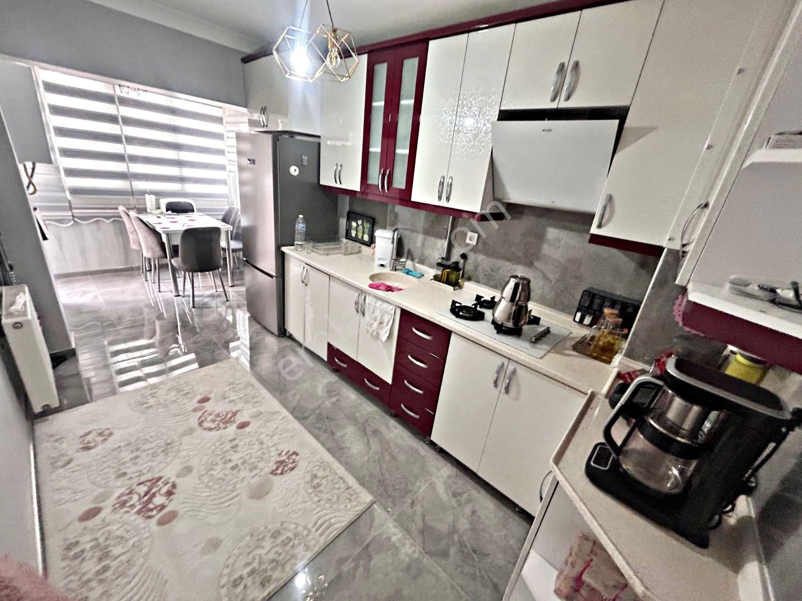 Selçuklu Mh'de 3+1 120m²bağımsız Ara Katta Daire