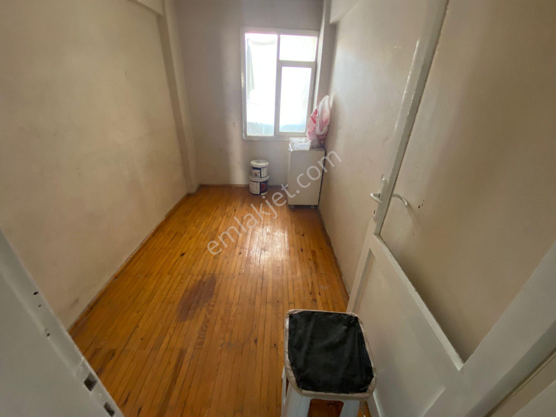 Acill Buca Şirinyer Nato Komutanlığı Adli Tıp Yakını 3+1 130m2 Ayrı Mutfak Havadar Satılık Daire - Görsel 13