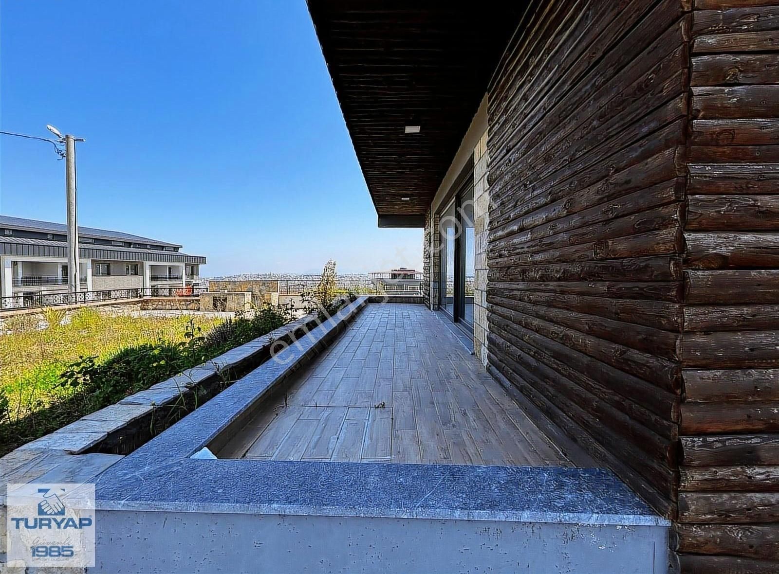 Yalova Merkez Kazımkarabekir Mah.deniz Manzaralı Asansörlü Villa