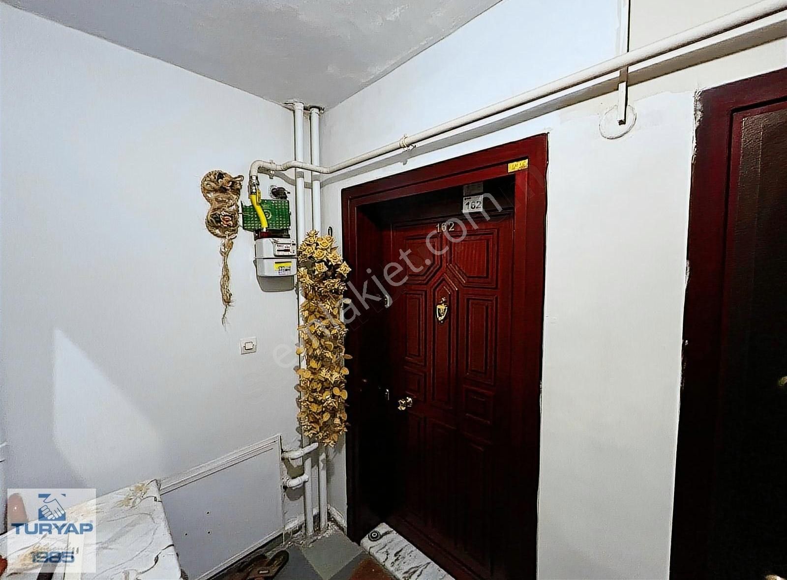 Yalova Merkez İdo Karşısı Masrafsız 3+1 Ara Kat Asansörlü Daire