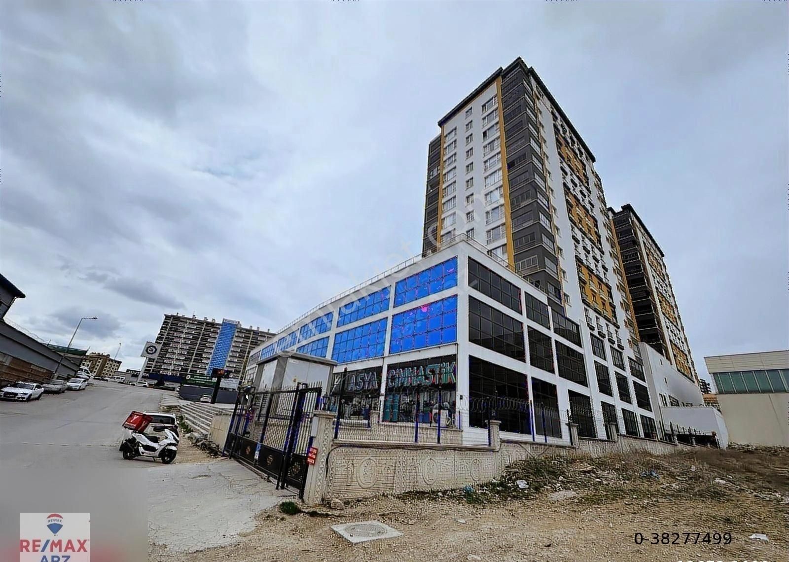 Bulvar 1071 Sitesi Metro Yanı 2+1 Yeni Daire