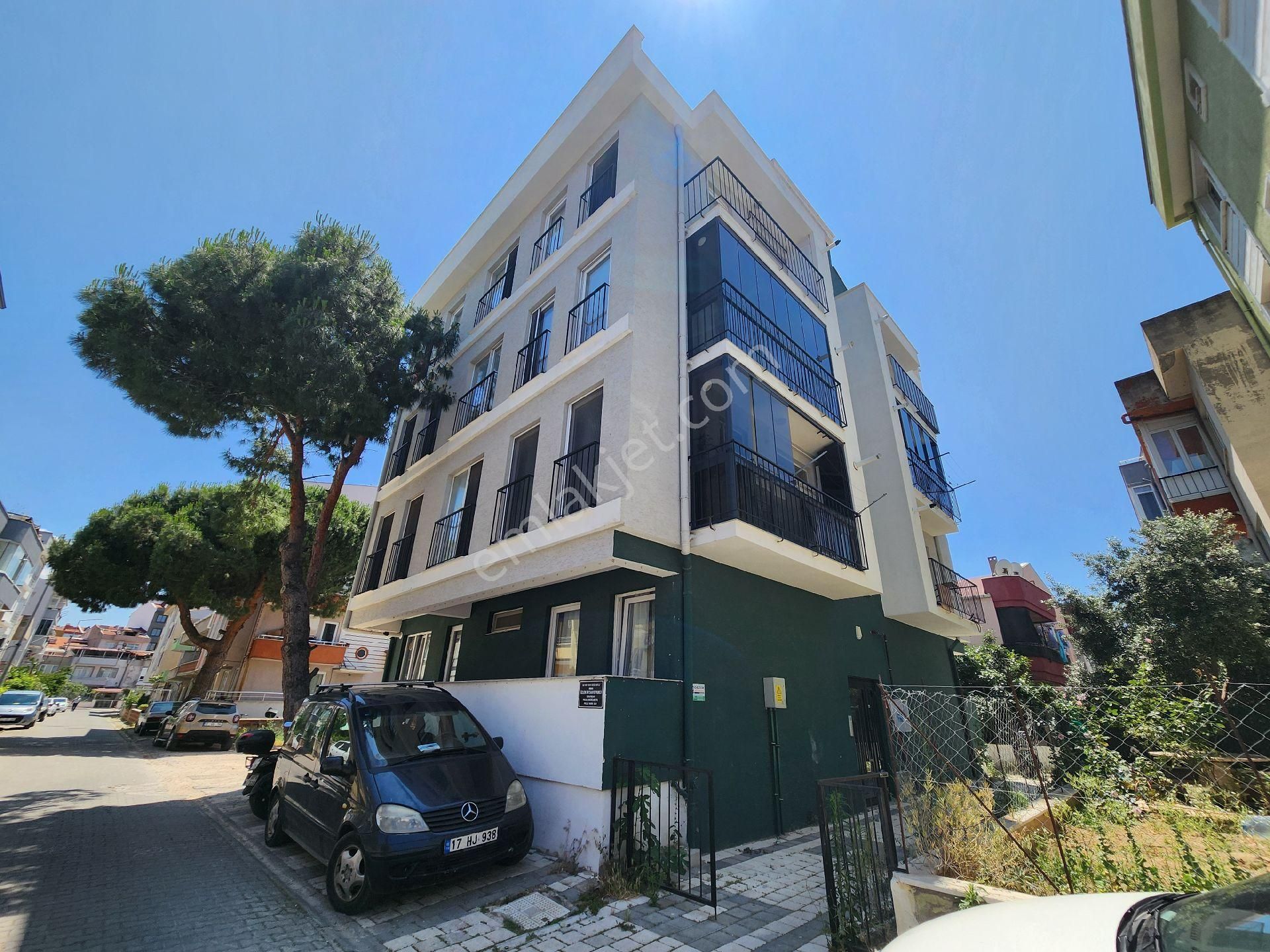 Çanakkale / Merkez / Barbaros Mah. - Şehrin Merkezinde - Arakat - 2+1 Kiralık Daire