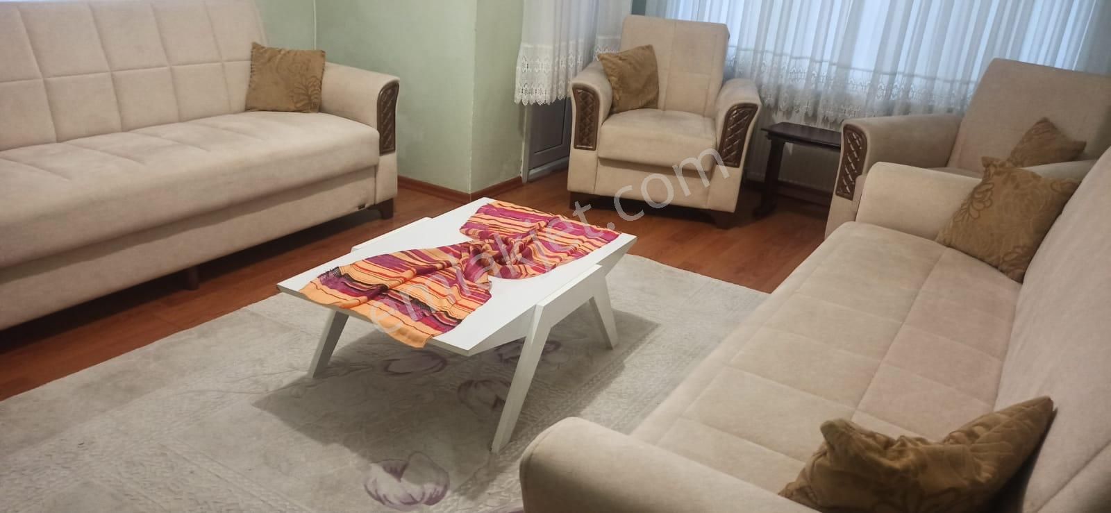 Ata Emlak'tan Yalova Merkez'de 2+1 Eşyalı Satılık Daire