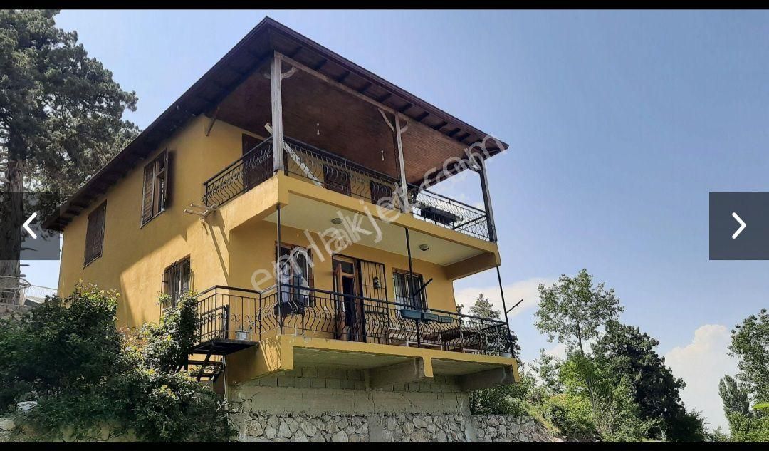 Antalya Konyaltı İlçesi Geyikbayırı Feslikan Yaylası Mor Yer Satılık 4.500m2 Arsa