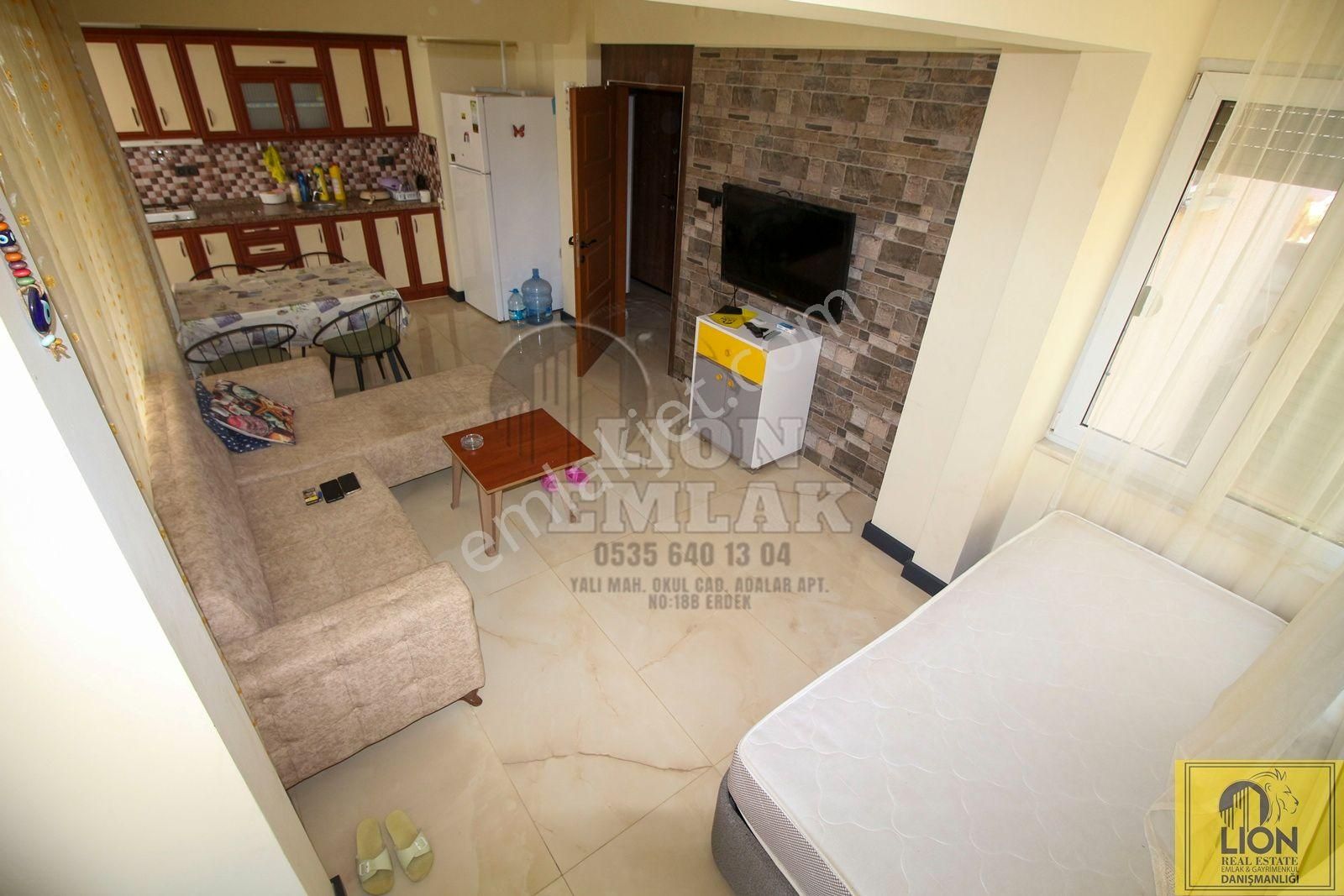 Erdek Atatürk Mahallesinde 1+1 Full Eşyalı Kiralık Daire