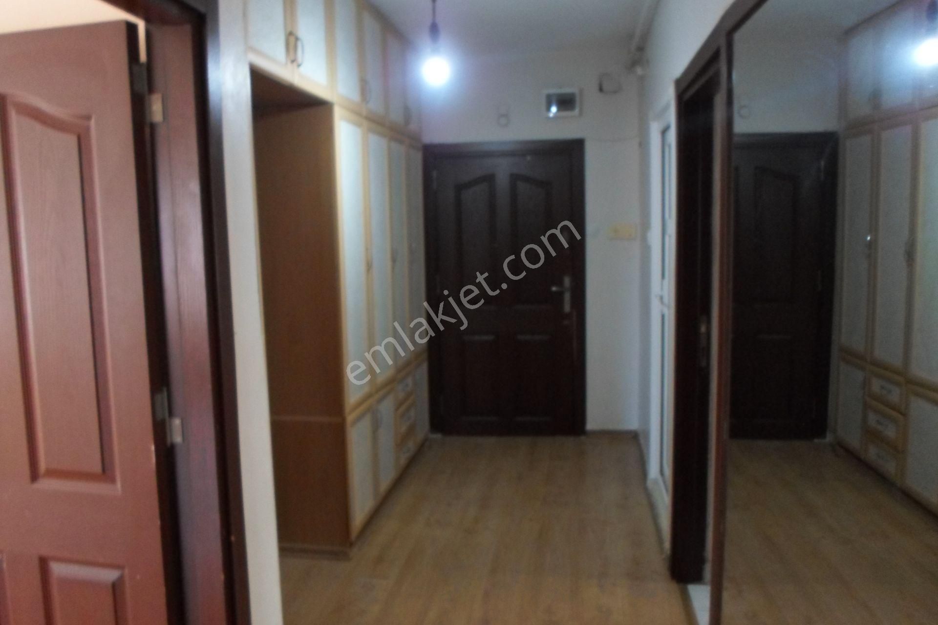 Aylık !!! Mersin-mezitli-menderes Mah-3+1-site-d.gaz.otoprk...