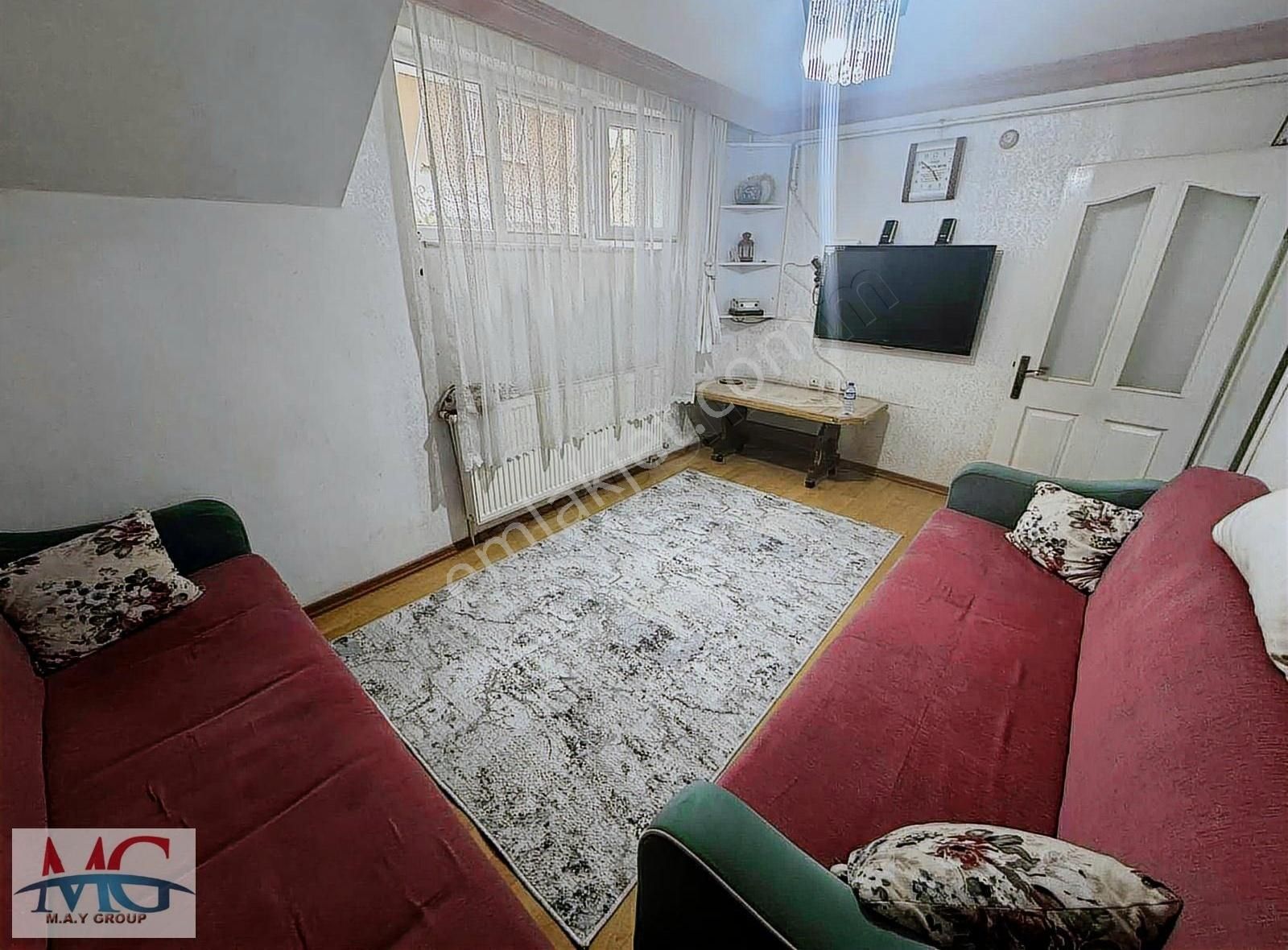 May Group'tan Veliefendi'de 15 Yıllık 2+1 70m2 Bahçe Katı