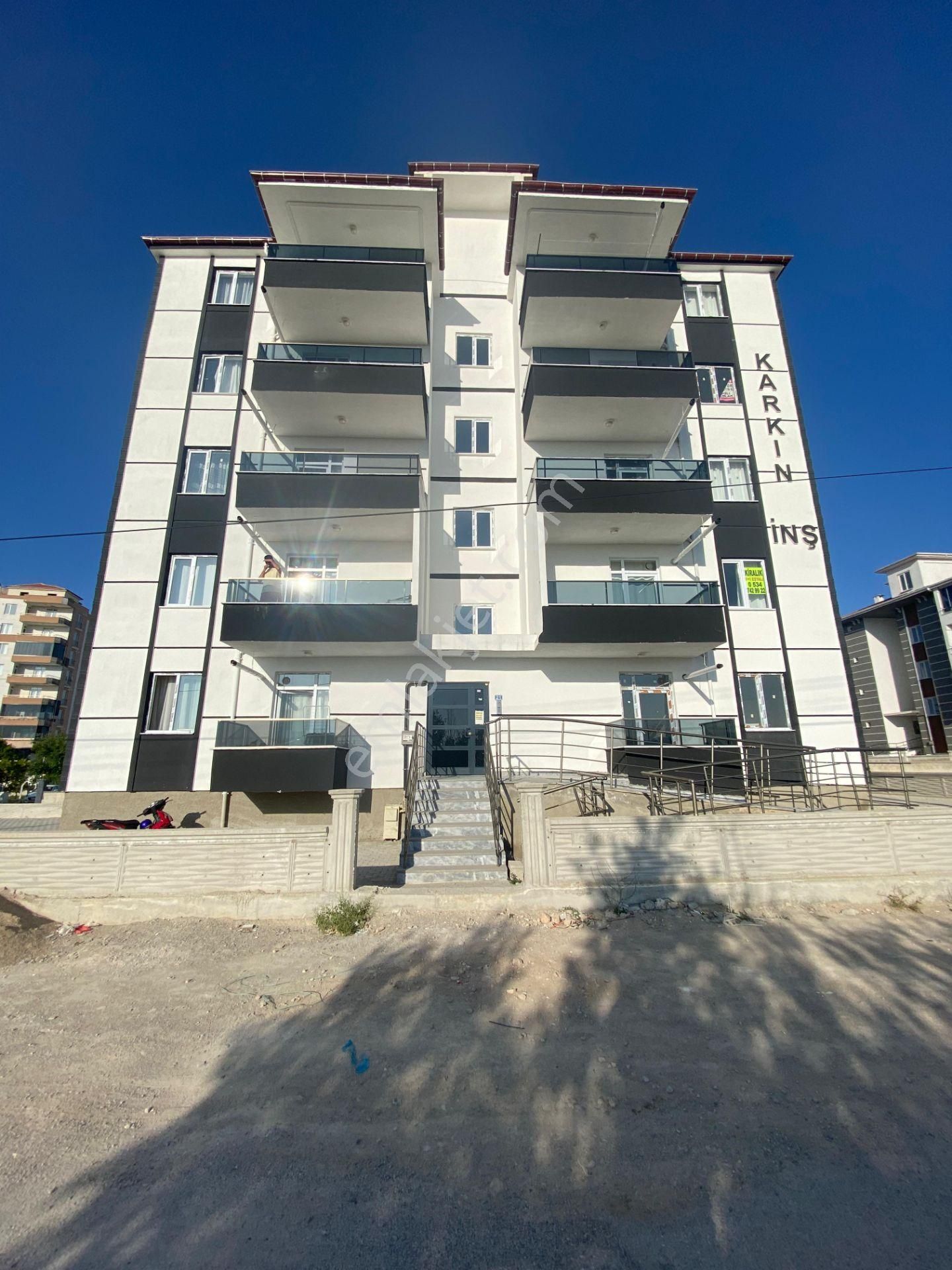 Hastane Yolu Fatih Mah. 1+1 Arakat Kiracılı Satılık Daire