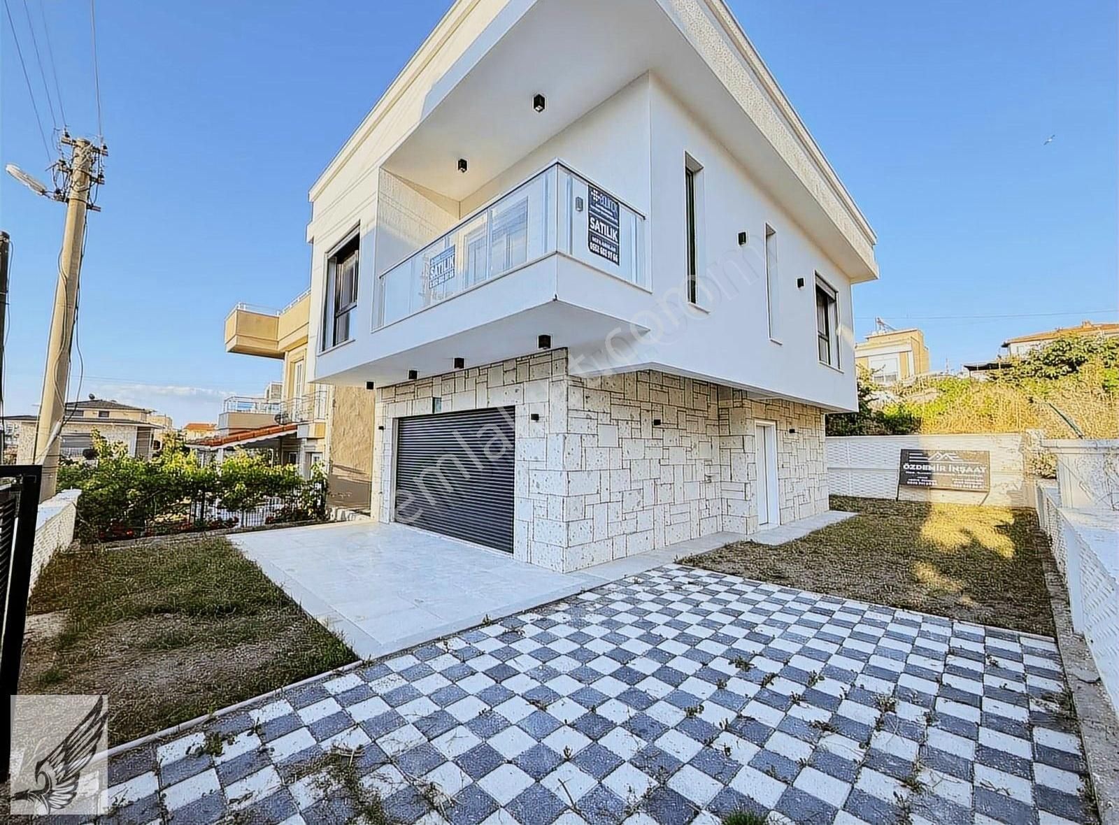 Akarca Mah. Müstakil,denize 120 Metre Mesafede 3+1 Satılık Villa