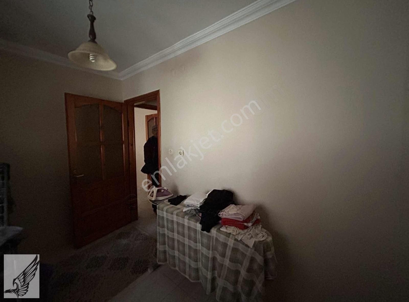 Seferhisar Çarşı Merkezde 3+1 Daire - Görsel 3