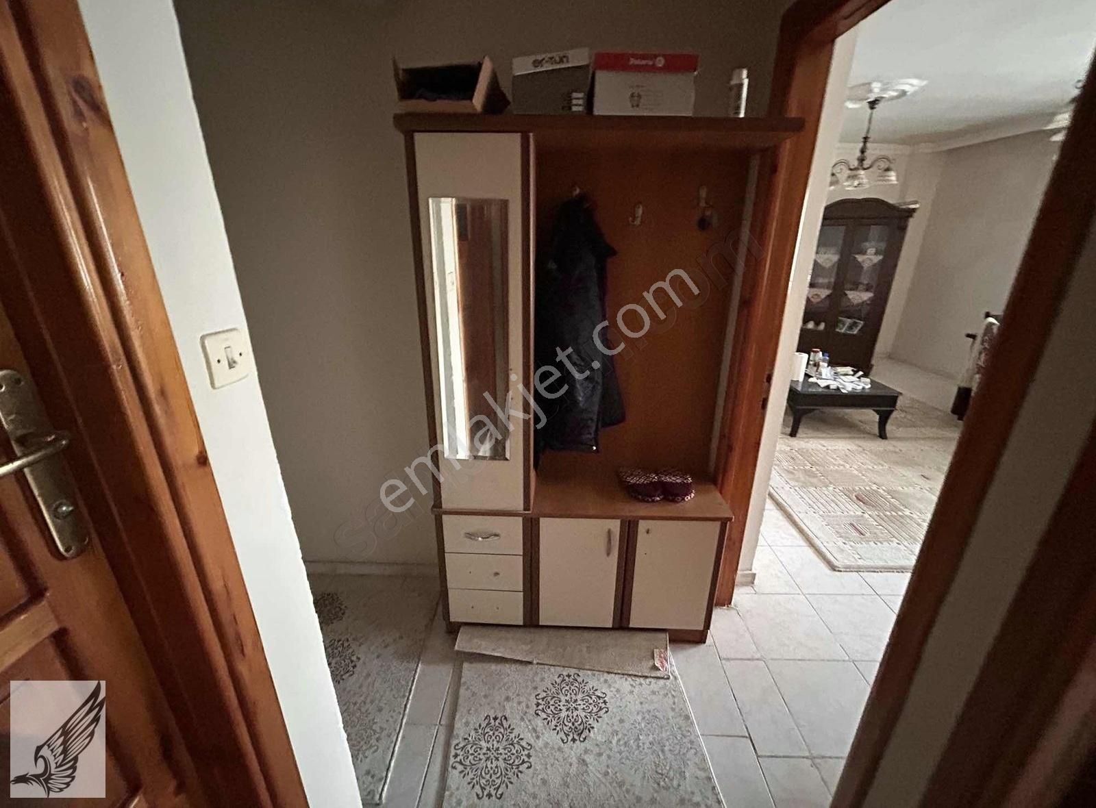 Seferhisar Çarşı Merkezde 3+1 Daire - Görsel 10