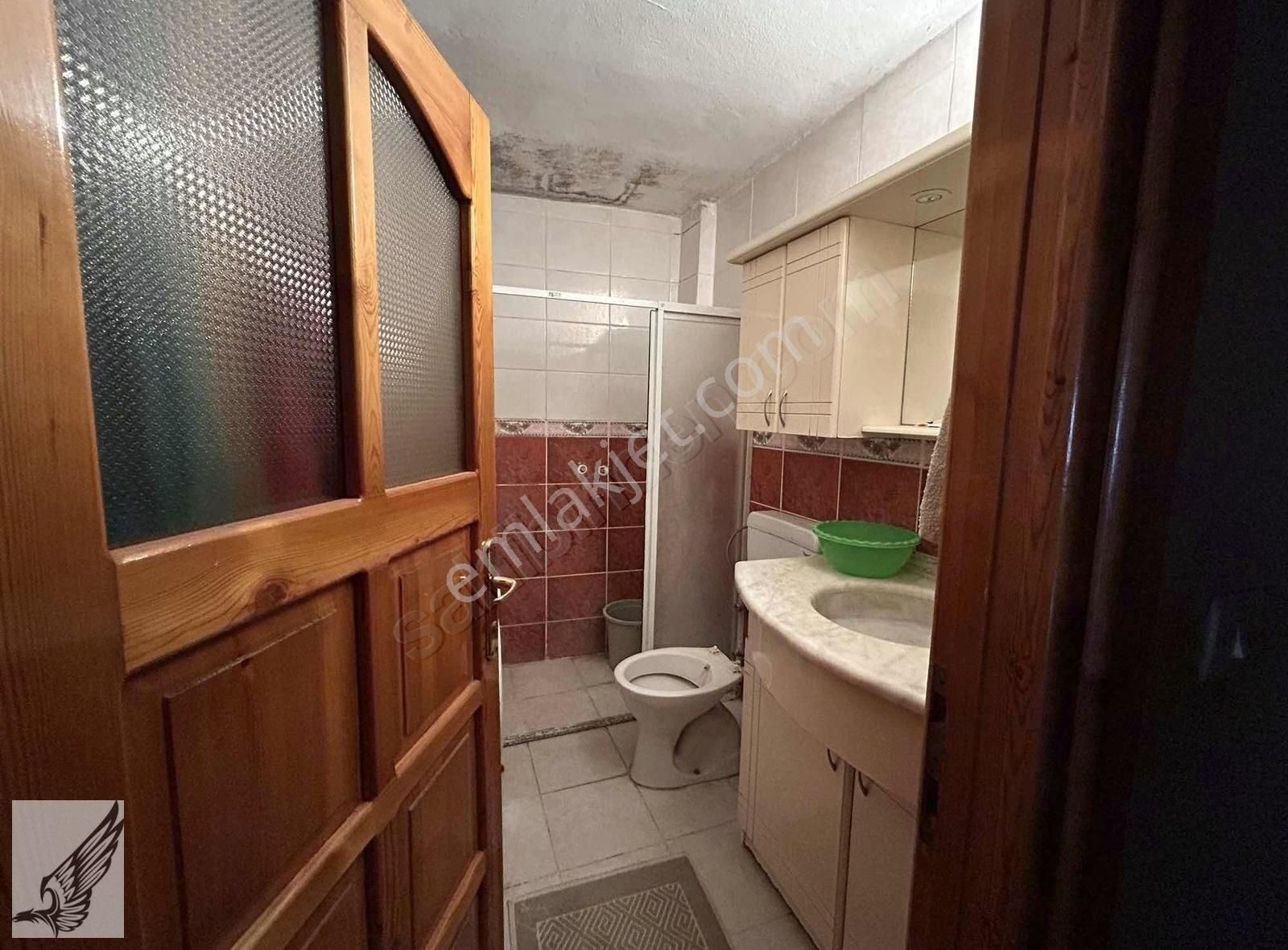 Seferhisar Çarşı Merkezde 3+1 Daire - Görsel 9