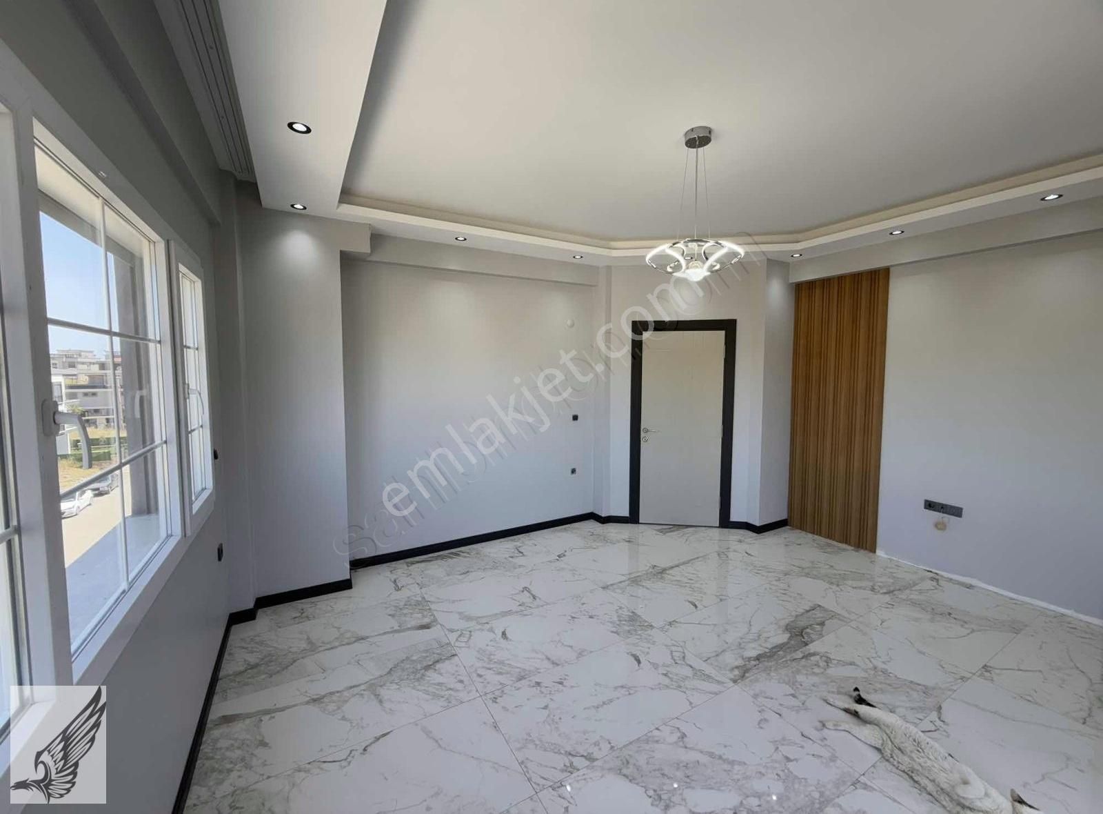 Tercih Edilen Bölgede Satılık 2+1 K.mutfak Y.ısıtma Çift Balkon