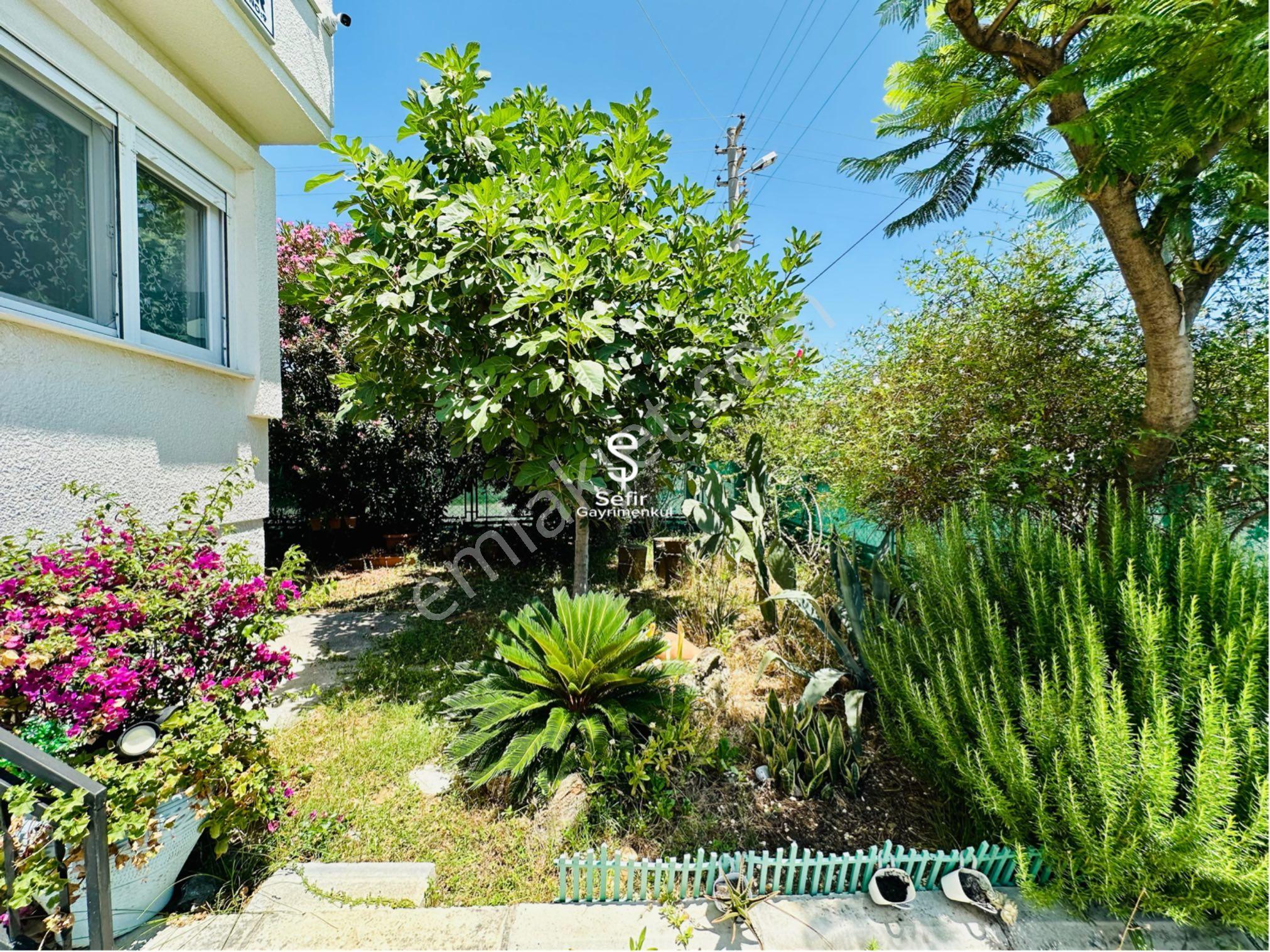 Alanya Konaklı Da Kiralık Müstakil 4+1 Eşyalı Villa Denize 150m - Görsel 3