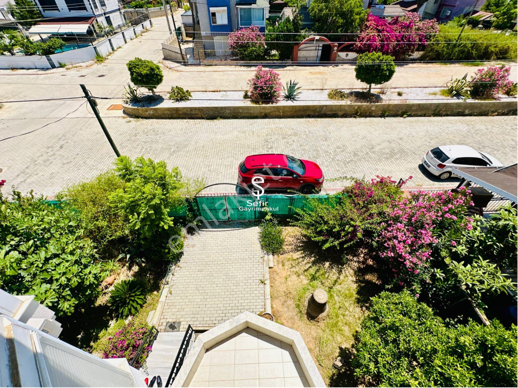 Alanya Konaklı Da Kiralık Müstakil 4+1 Eşyalı Villa Denize 150m - Görsel 24