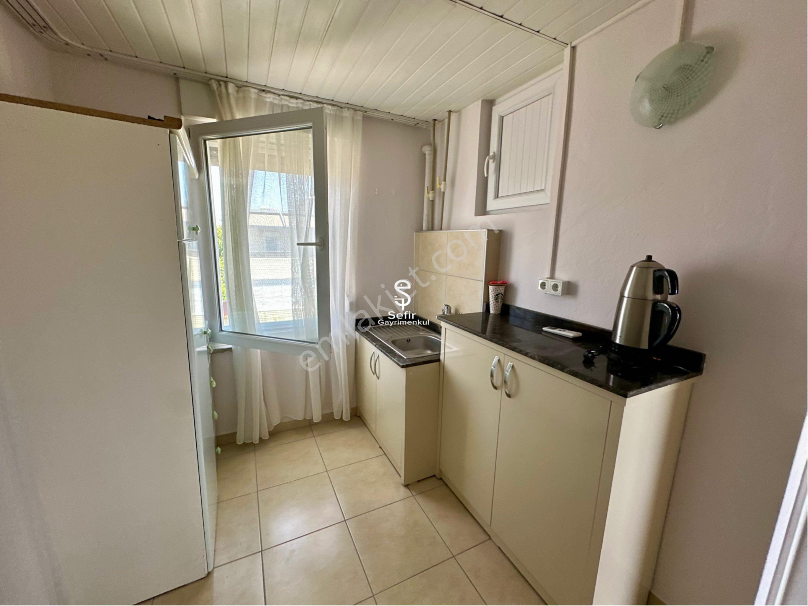 Alanya Konaklı Da Kiralık Müstakil 4+1 Eşyalı Villa Denize 150m - Görsel 18