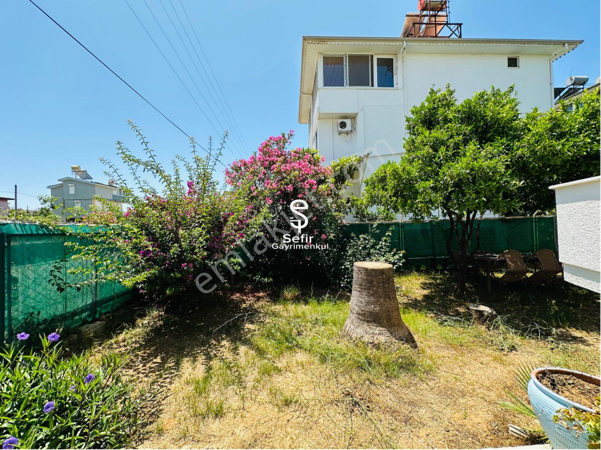 Alanya Konaklı Da Kiralık Müstakil 4+1 Eşyalı Villa Denize 150m - Görsel 5