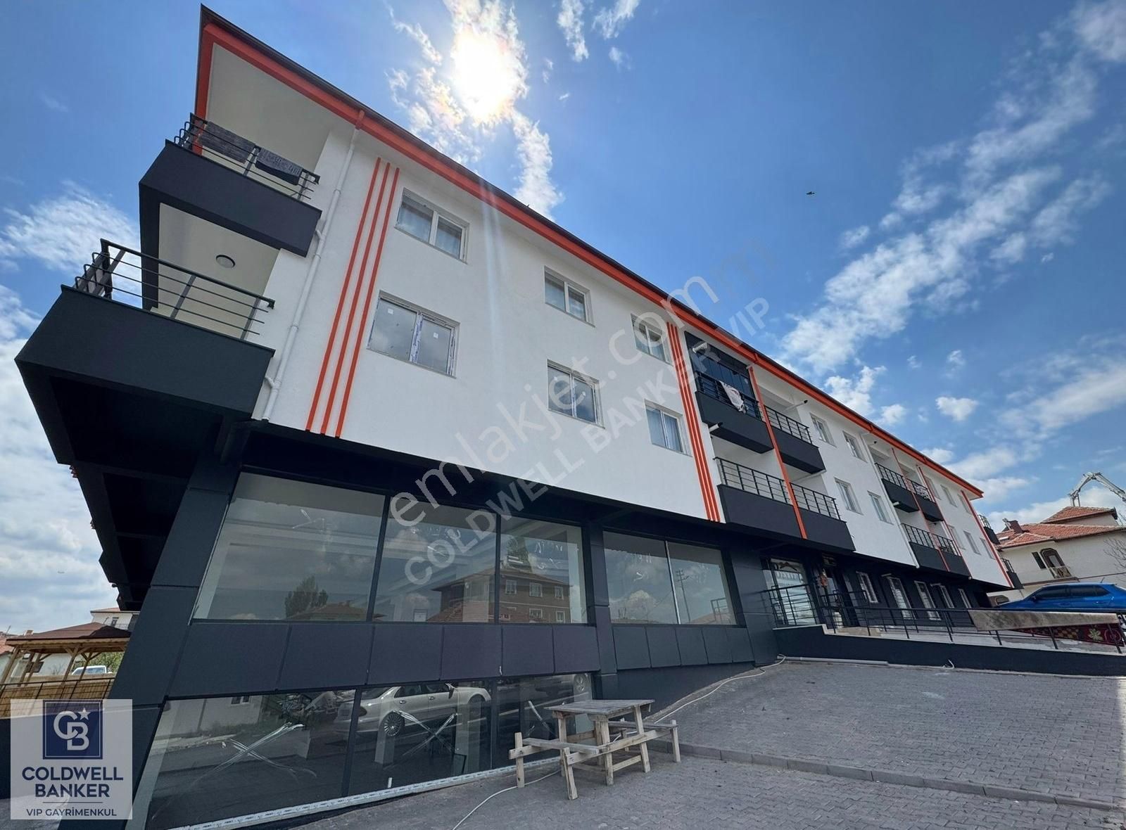 Yıldırım Beyazıt Üniversitesi Yakını Sıfır Satılık 1+1 Daire
