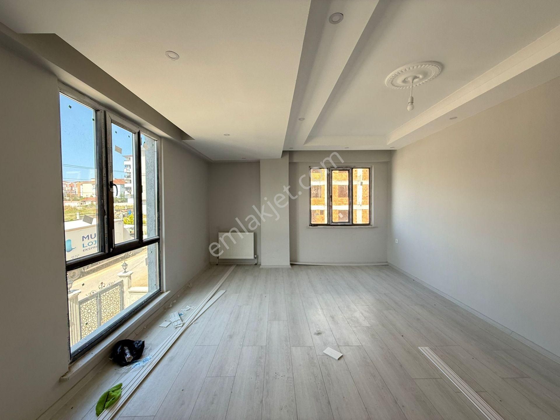 Akyüz Gayrimenkul Den Kızılpınarda Kiralık Sıfır 2+1 Daireler