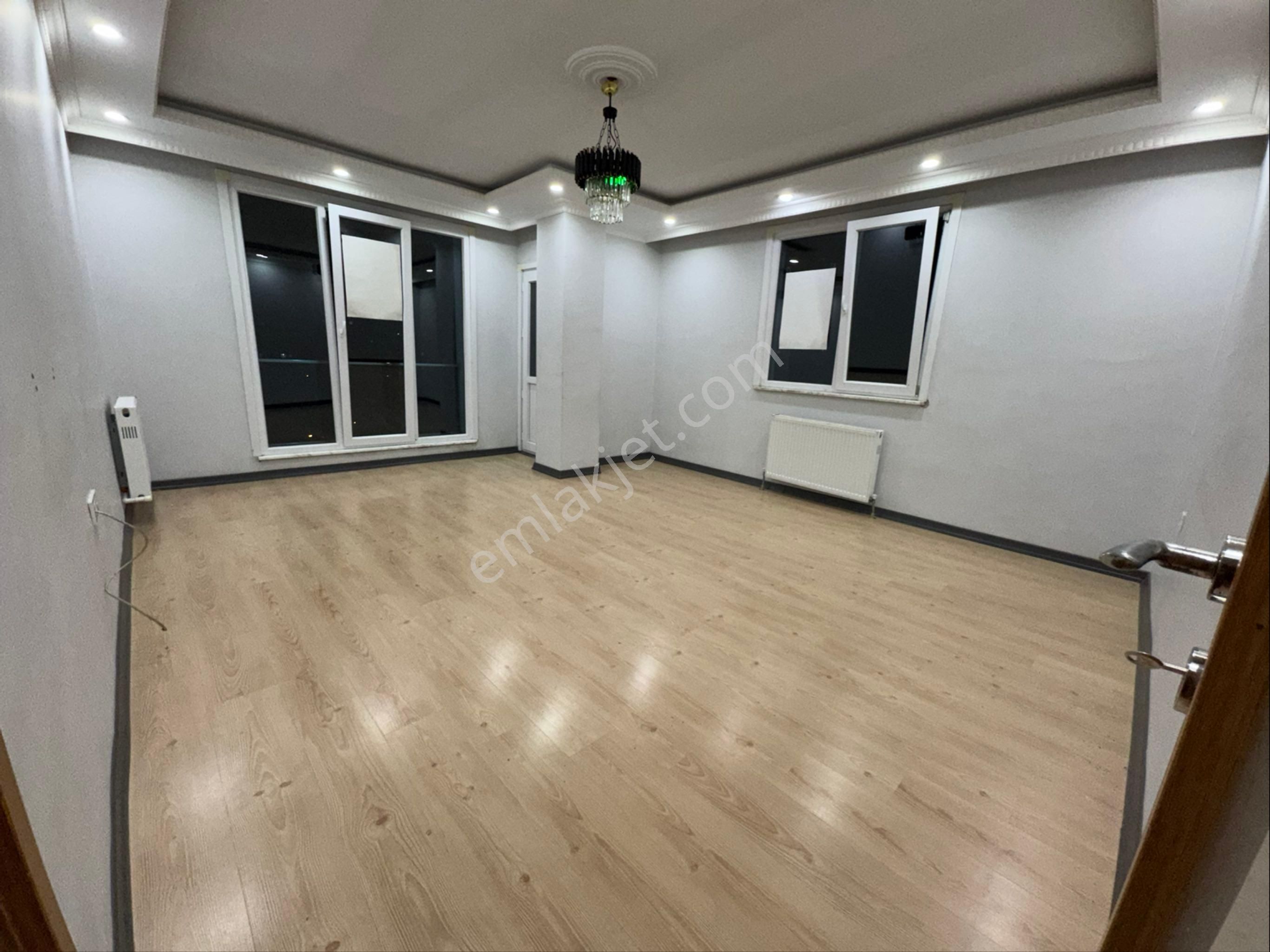 Bağlarçeşme Mah’da 2+1 Ara Katı 100 M² -köşebaşı-asansörlü-balkonlu