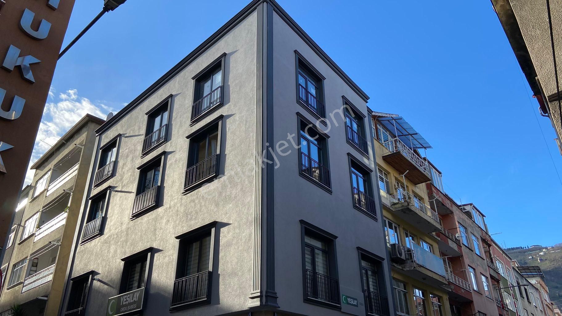 Sarkıye Mahallesı 2.kat Yenı Restore Kıralık Ofıs 3+1 120 M2