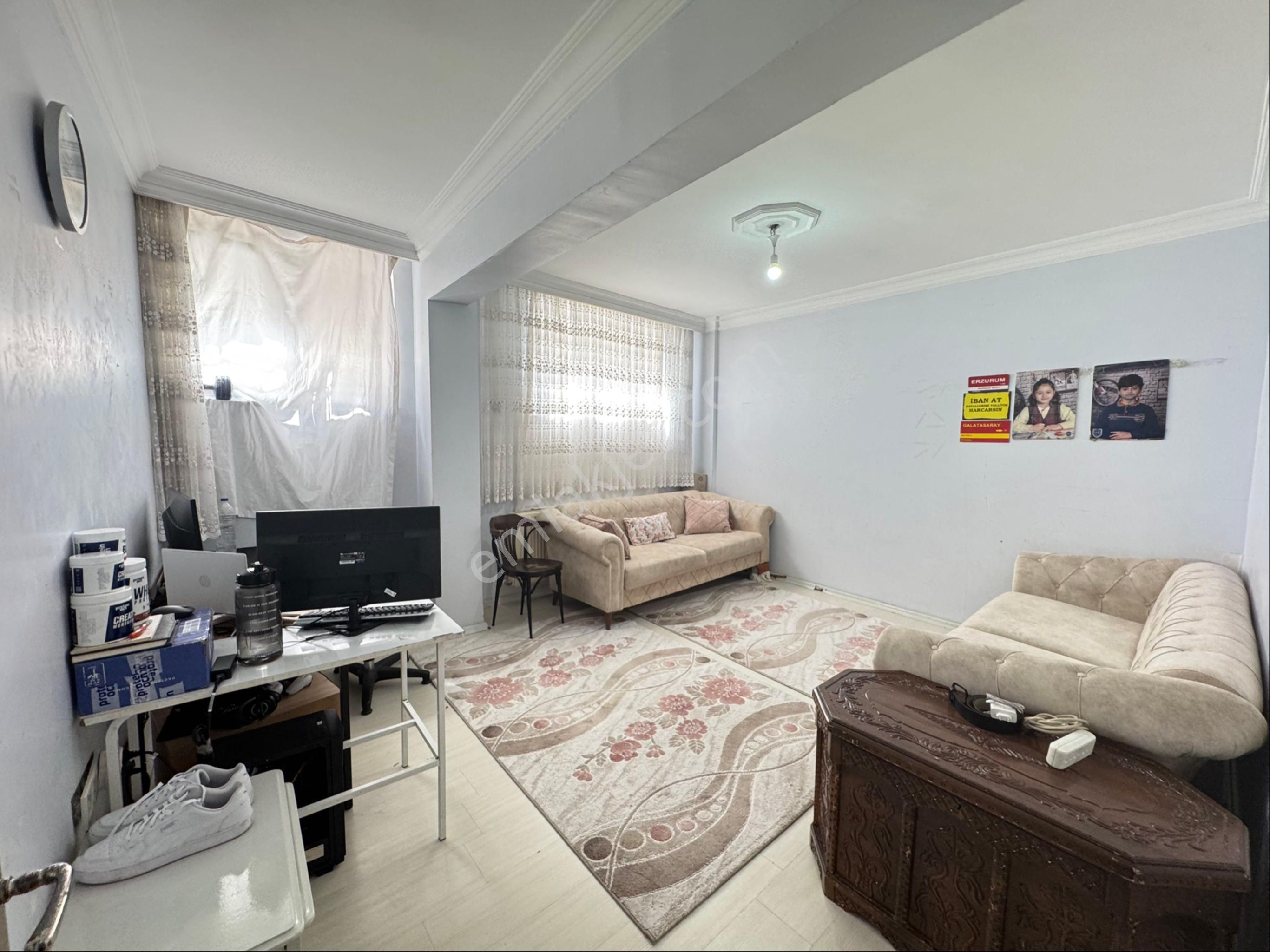 Özgür İnşaat'tan 50.yıl Mah 3+1 160m2 Mükemmel Bahçe Katı Daire