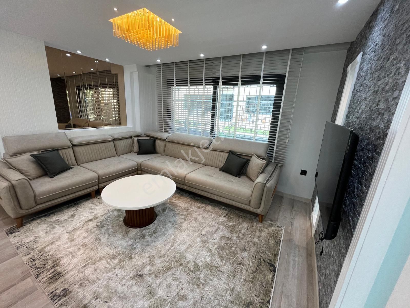 Ergünden Viranşehirde Sıfır Eşyalı Lüx+lüx Satılık 5+1 Villa