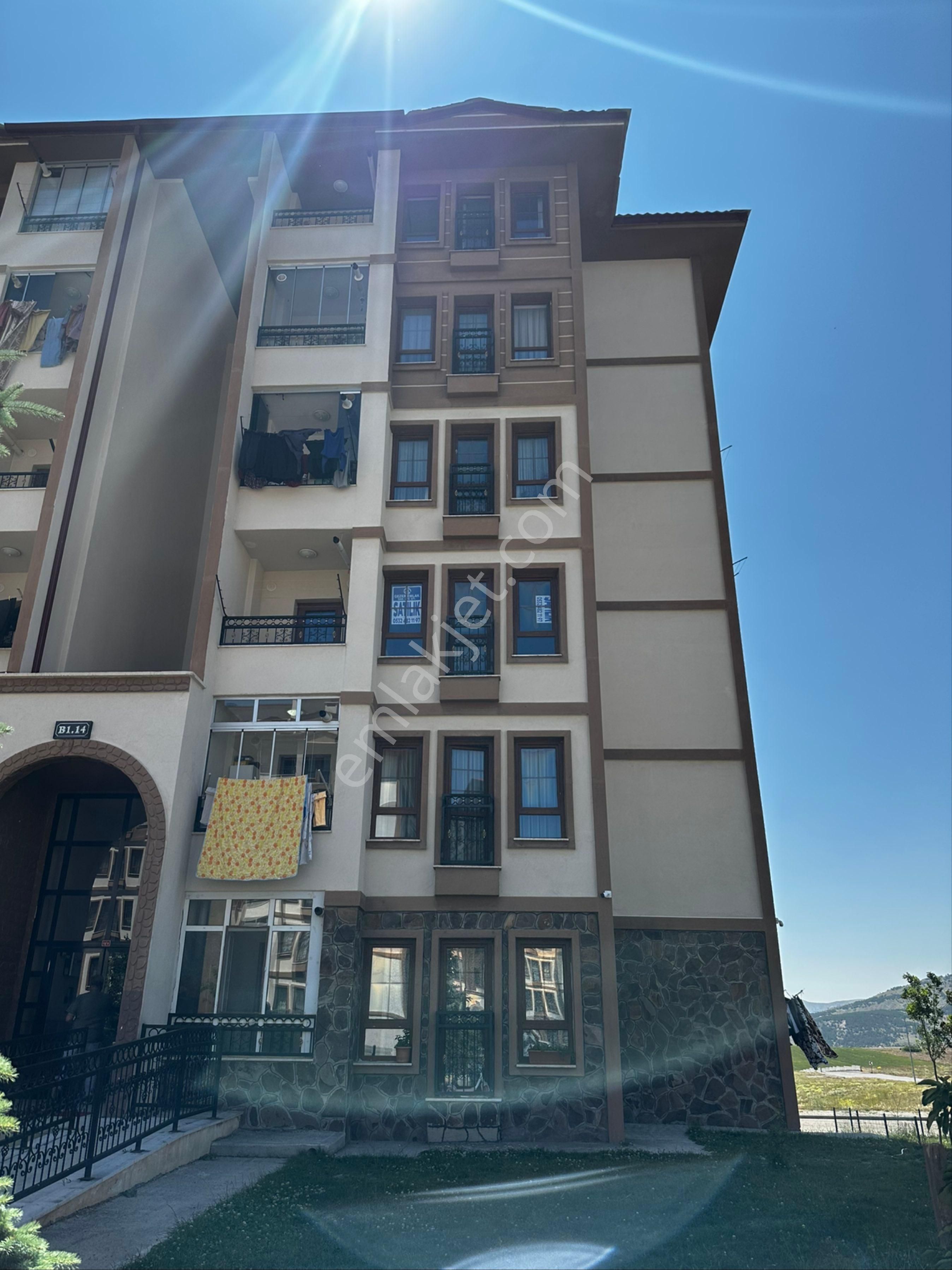 Gezer Emlaktan Satılık Daire Danışment Gazi Toki
