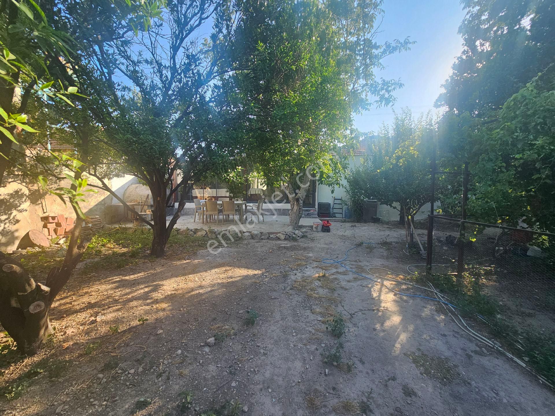 Seo Dan Gullubahce De Satılık Mustakıl Ev - Görsel 13