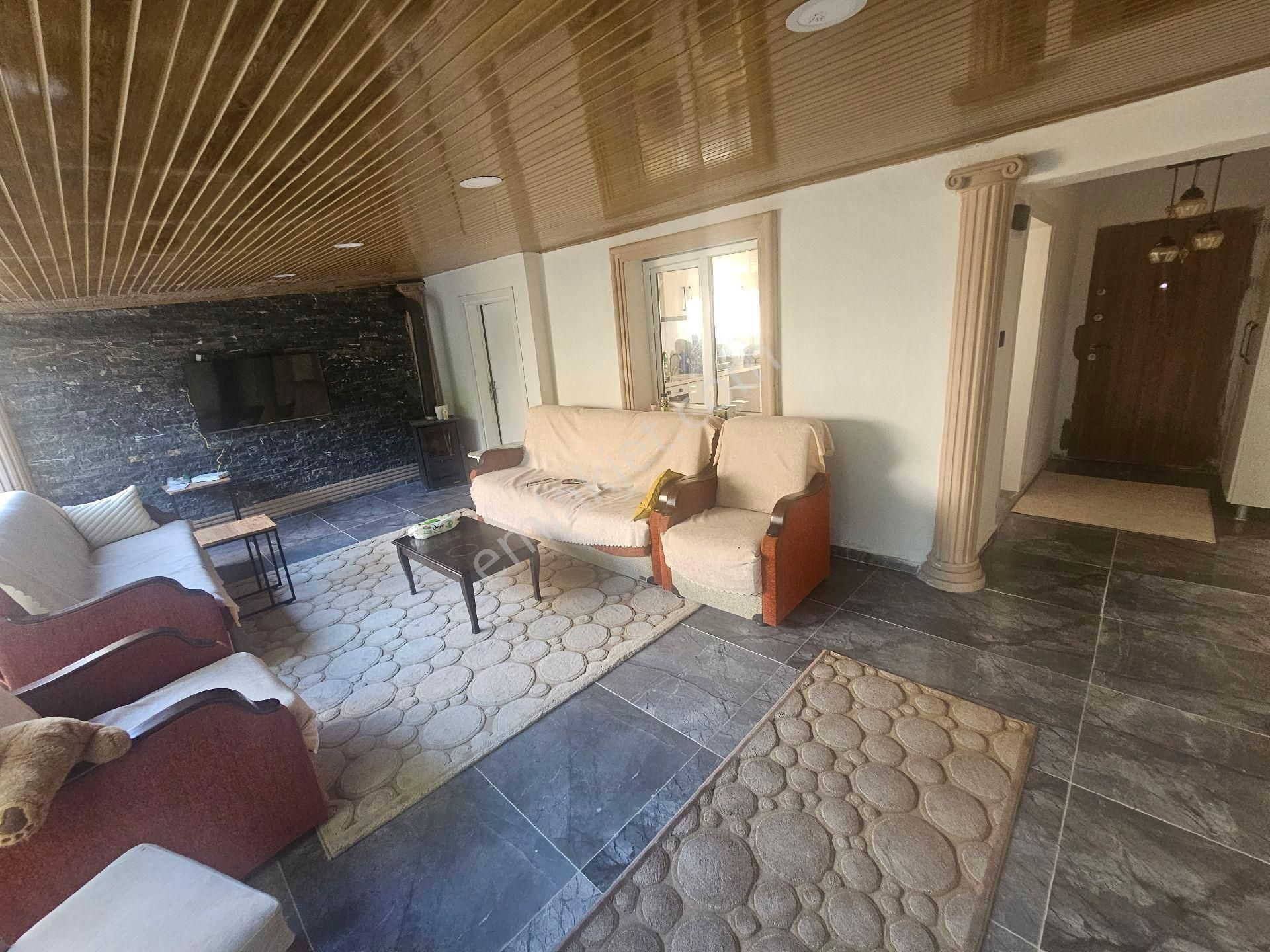 Seo Dan Gullubahce De Satılık Mustakıl Ev - Görsel 19