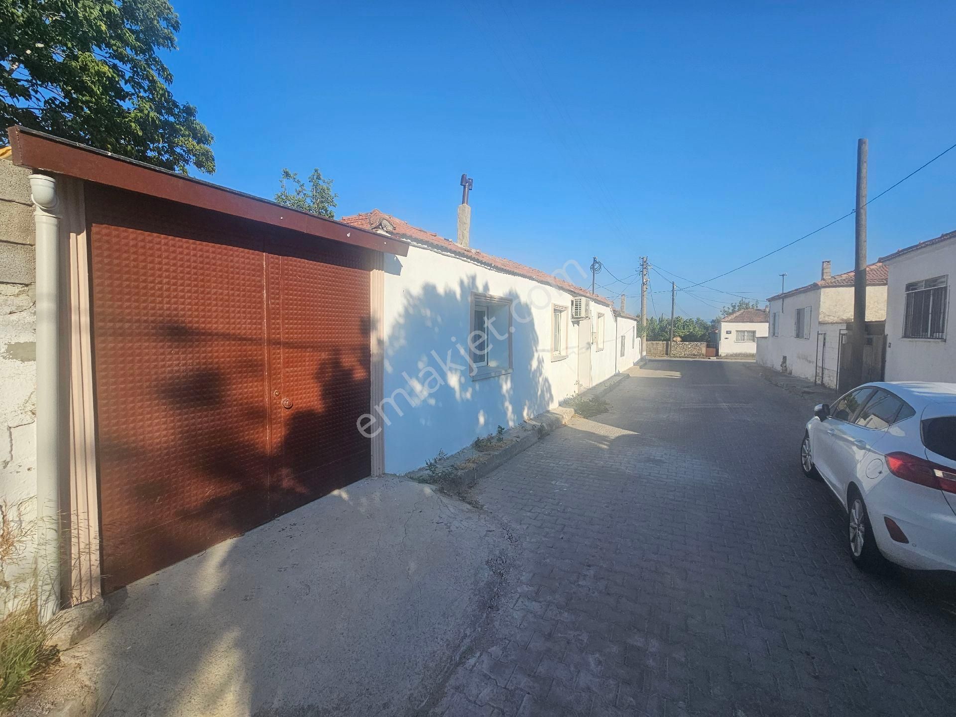 Seo Dan Gullubahce De Satılık Mustakıl Ev