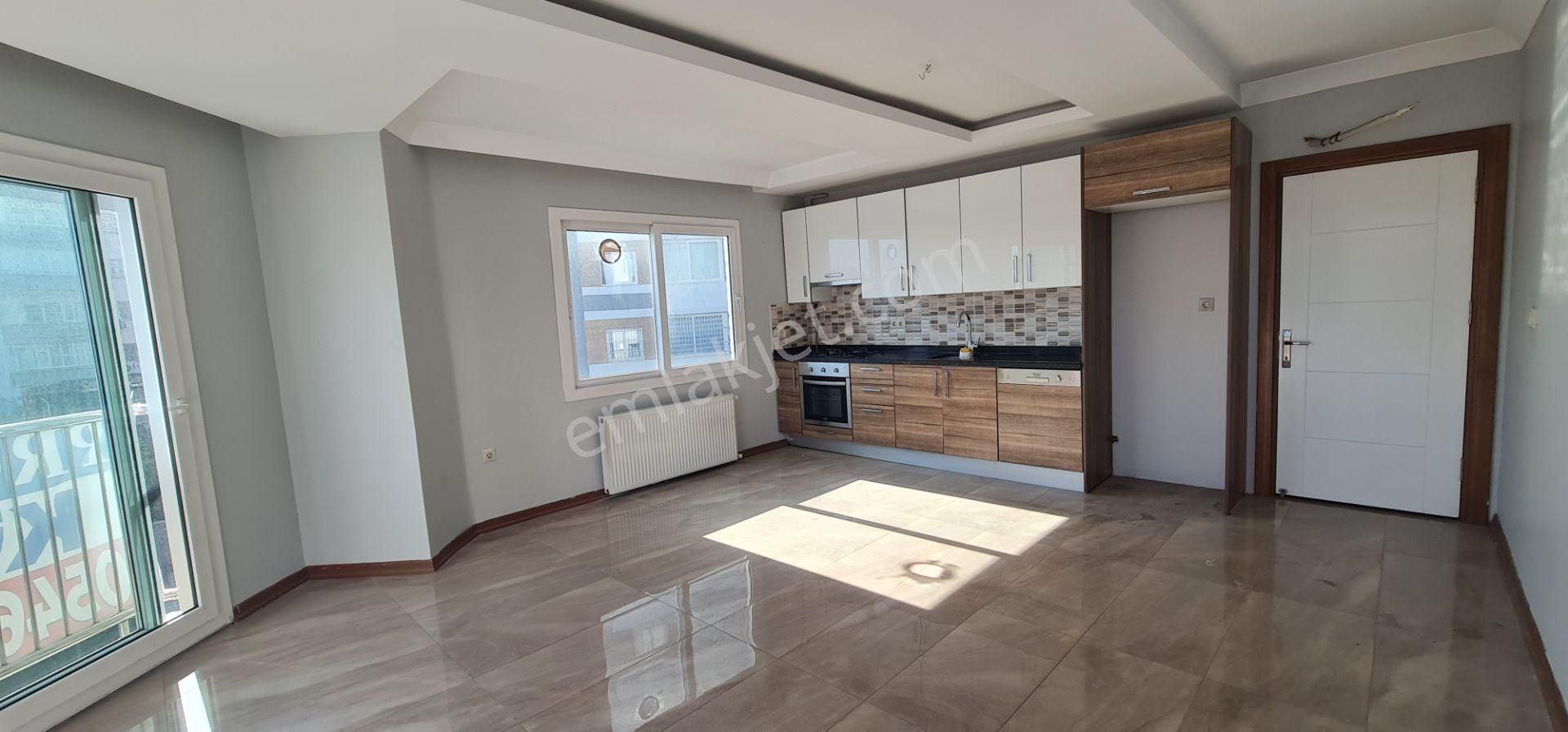 Köşe Noktada Önü Açık Yeni Bina Az Katlı Kiralık Lüx Daire
