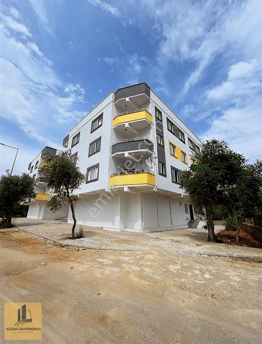Kozan Gayrimenkulden 4 Nolu Sağlık Ocağı Civarı Sıfır 2+1