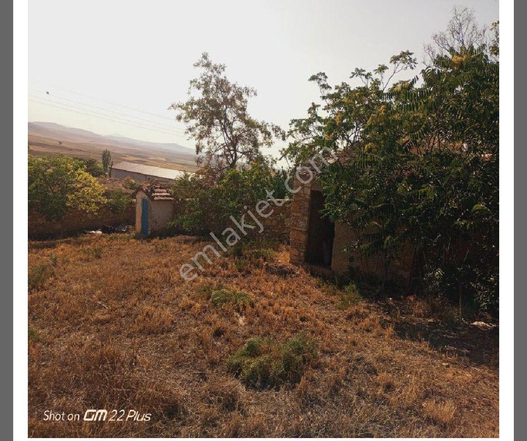 Afyon Emirdağ Aşağı Piribeyli'de 1.356 M² İmarlı Arsa – Yapılı, Altyapılı, Yatırımlık - Görsel 2