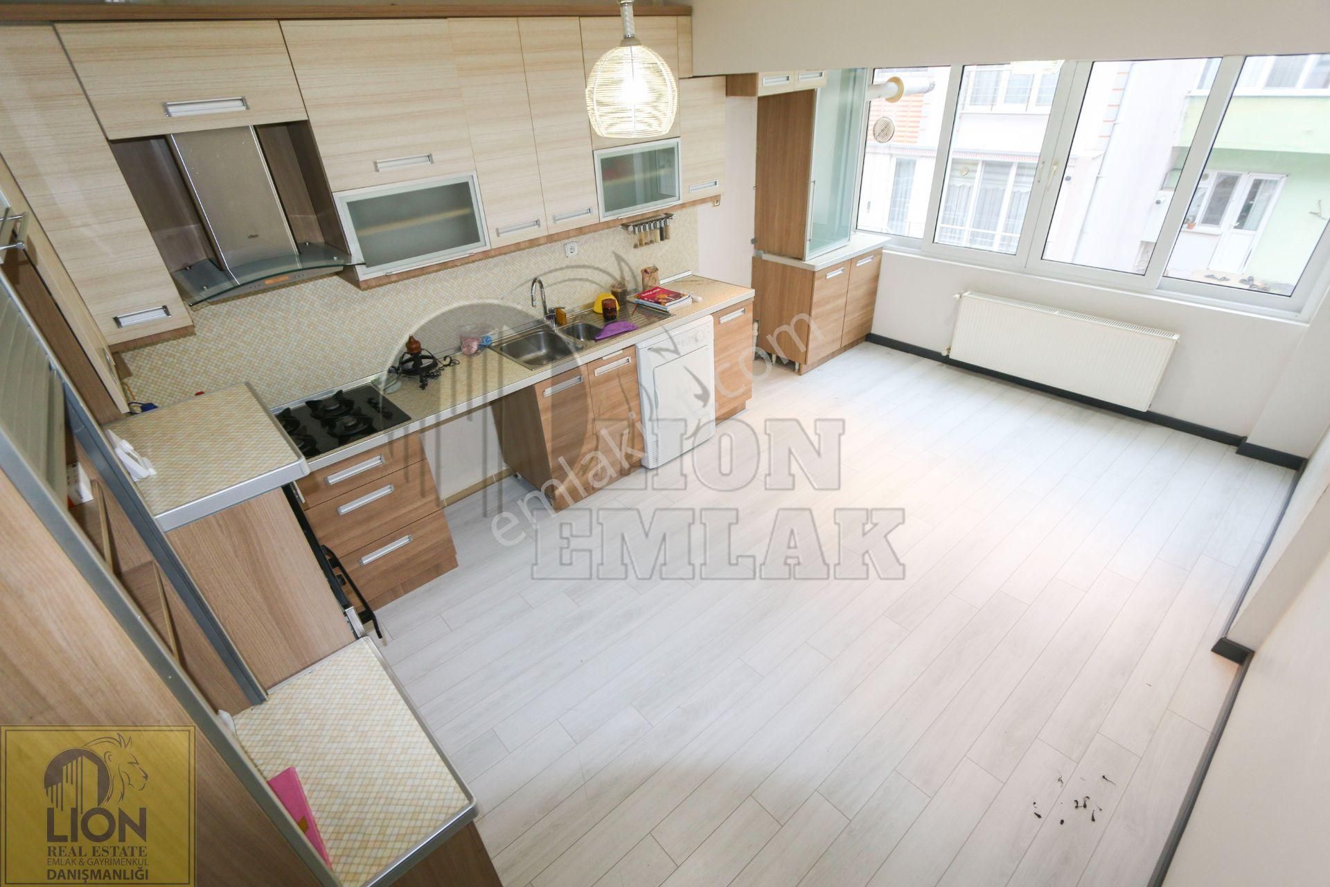 Bandırma Hürriyet Parkı Yakını Merkezi Konumlu , Full Tadilatlı 3+1 Kiralık Daire