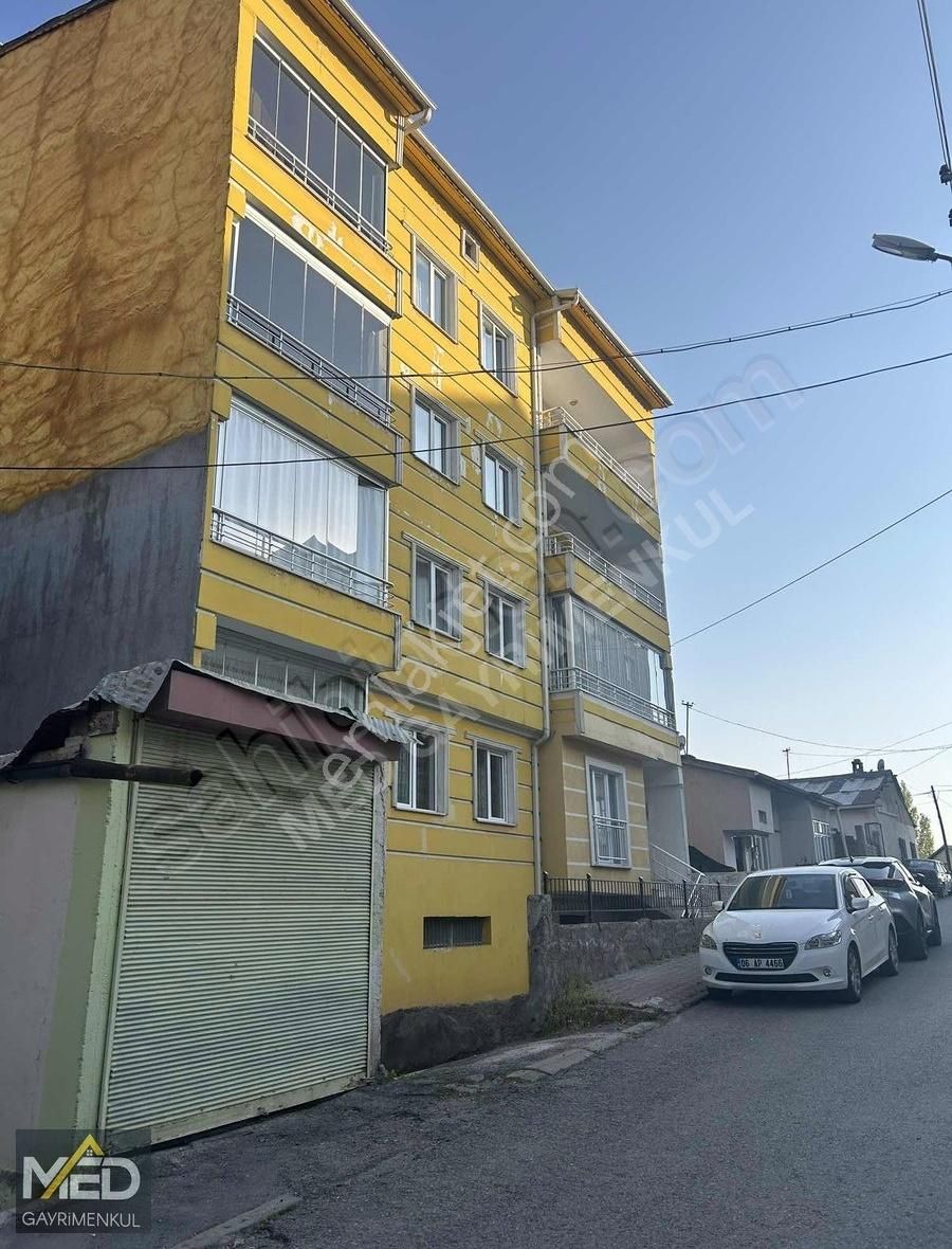 Sivas Merkez Altuntabak Mahallesindr Satılık 4+1 Dubleks Daire